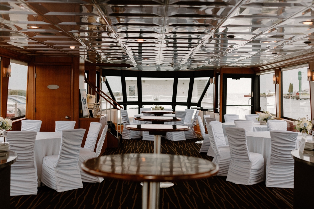 Infinity _ Ovation Yacht Charters -wedding venue detroit